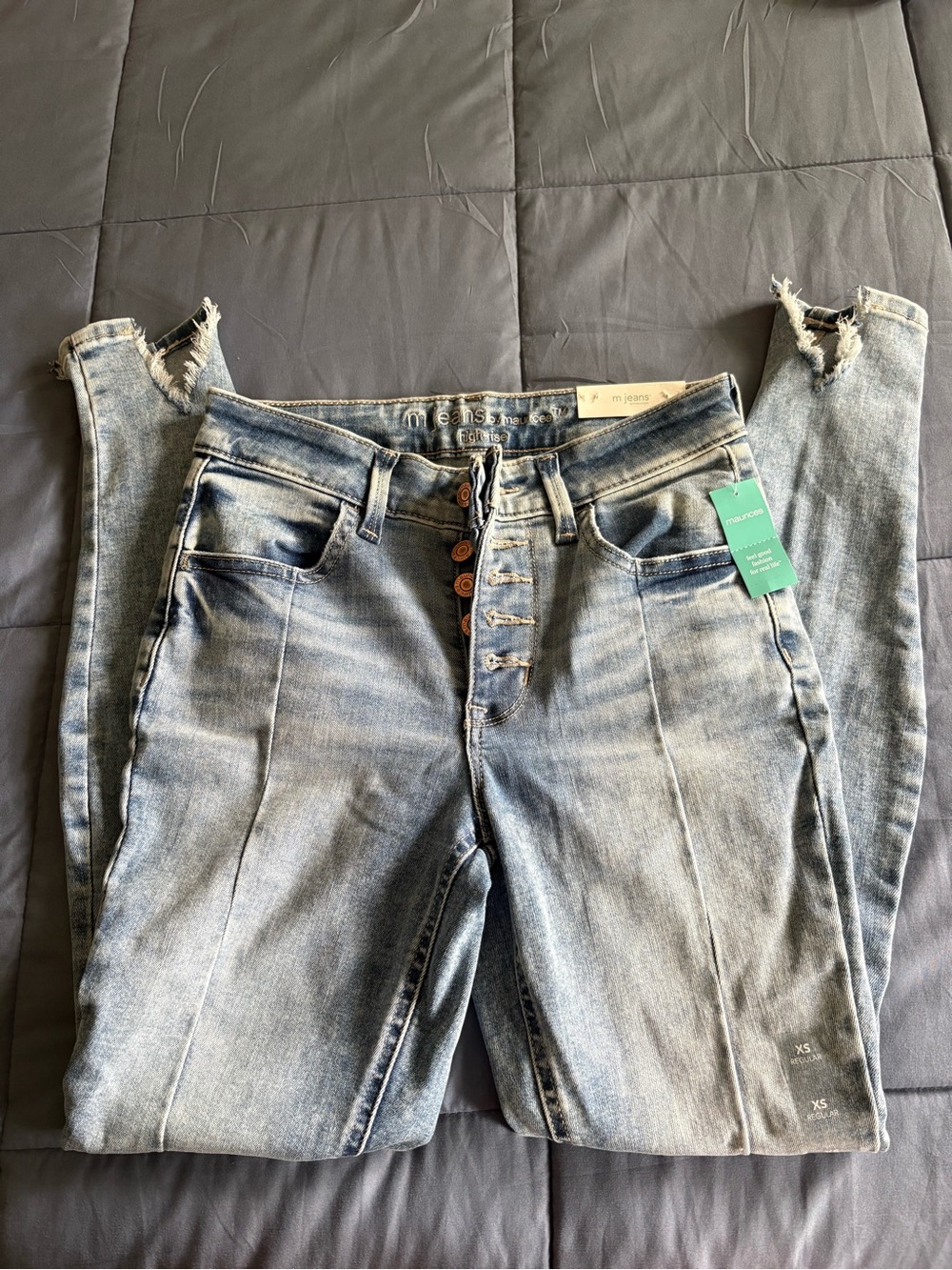 Maurices Women’s Skinny Jeans in Light Blue Wash